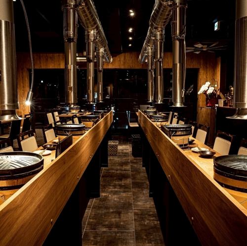 当店は貸切も可能で、30名様から48名様までご利用いただけます。大人数でのパーティーやイベントにも最適なスペースをご用意しておりますので、特別な集まりをぜひ当店でお楽しみください。貸切の詳細については、お気軽にご相談ください。皆様のご来店を心よりお待ちしております。