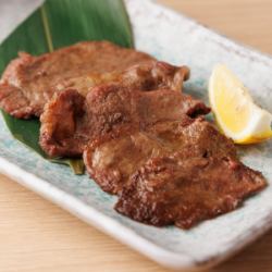 牛タン炭火焼き
