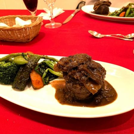 [Special Day☆] Main course starts with veal fillet and duck! 6-course “Chef’s Recommended Course”