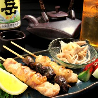 [Small drink set 980 yen] 3 pieces of yakitori or 3 dishes of oden + 1 glass of draft beer or 1 glass of shochu