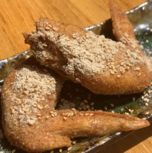 手羽先の唐揚げ~どんたくの特製スパイス~