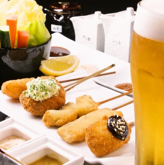 グルメな大人が集う隠れ家。毎日、厳選した食材を仕入れ、一本ずつ丁寧に仕込みます。