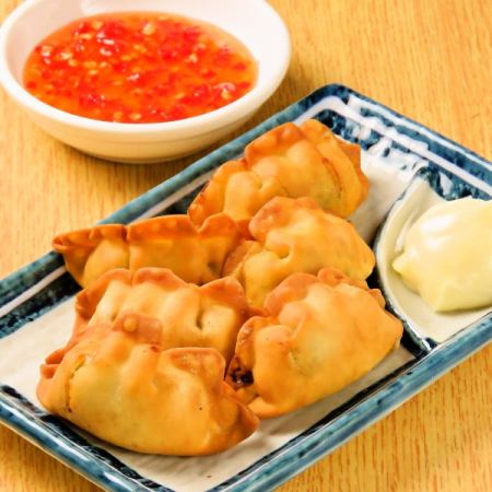 揚げ餃子