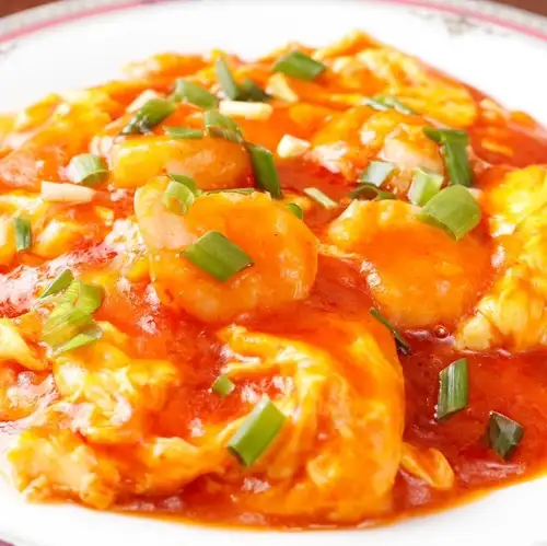 4.川エビの辛味揚げ