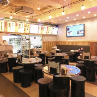 [Korean Cuisine Hondepocha Ikebukuro] Spend a wonderful time eating delicious food while having fun on a date or with friends ♪ The seating arrangement can be changed, so it can accommodate 2 to 10 people. We can accommodate a wide range of needs! We also offer charter, so please use it for banquets, welcome parties, farewell parties, etc.