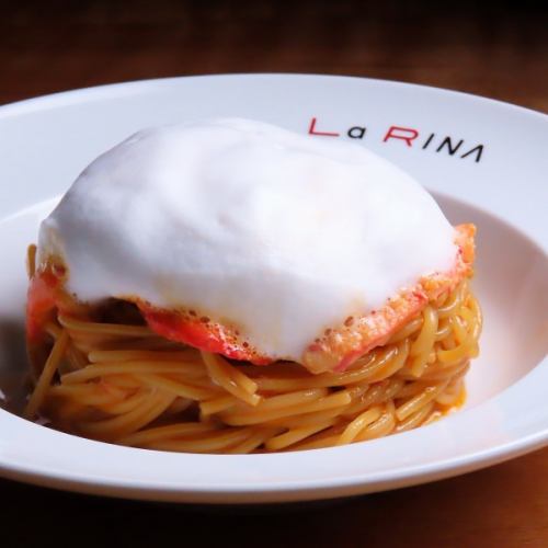 ズワイ蟹の濃厚なビスクソース・スパゲッティ　カプチーノ仕立て　トリュフオイル