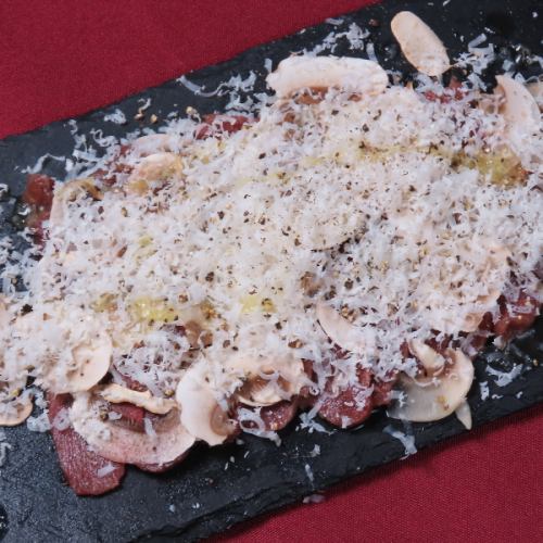 馬肉のカルパッチョ トリュフ風味