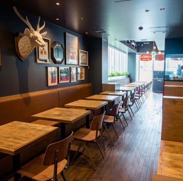 仕事帰りの1杯や、お買い物の休憩、デートなど1杯からでも気軽にビールを楽しみにいらしてください！ビールにぴったりのおつまみや、平日はランチメニューもご用意してお待ちしております♪