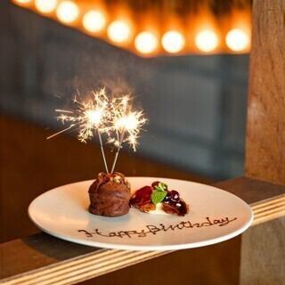 コース予約限定　記念日デザートプレートサービス♪
