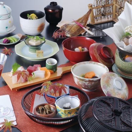 Meeting room 9000 yen course (tax and service charge included 10692 yen)