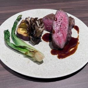 A4和牛ロースのステーキ