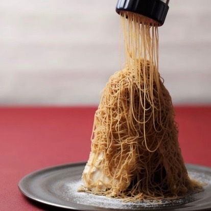 My specialty! Freshly squeezed Mont Blanc ~Prepared right before your eyes~