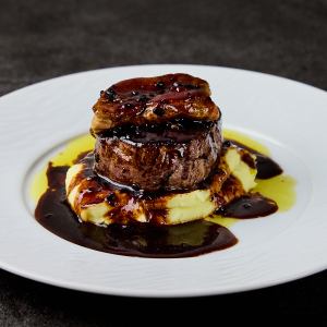 Beef fillet and foie gras Rossini with black truffle sauce