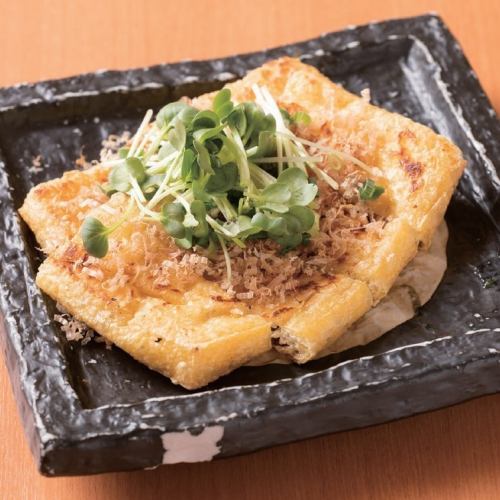 Deep-fried tofu with fresh soy sauce