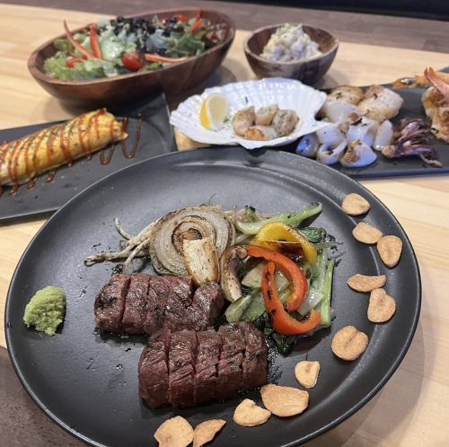 ◆肉・魚介の鉄板料理が楽しめるカジュアルなダイニング