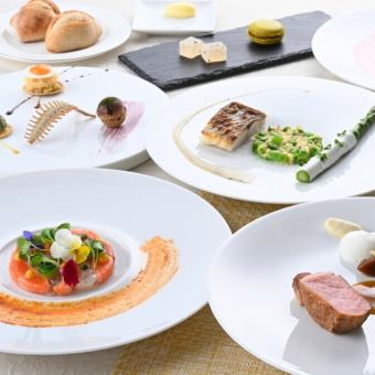 ～渡部シェフ就任記念メニュー～  Prisme プリズム