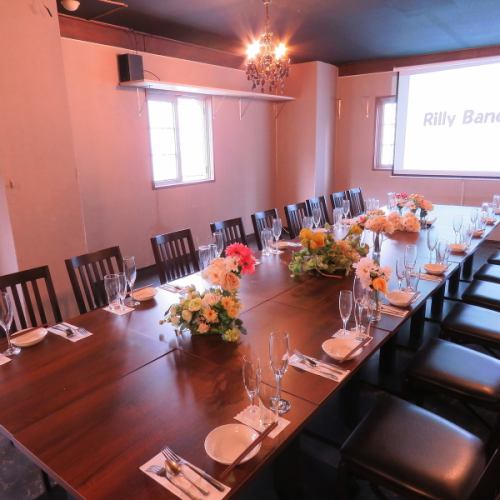 [6F] Private room with a table ★For joint parties and girls-only gatherings!