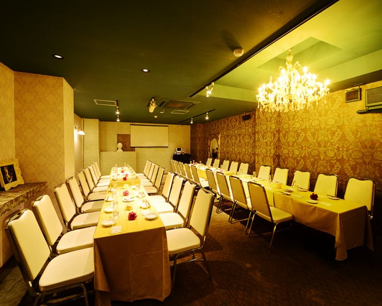 Selectable floor [5F] Accommodates 6 to 60 people. Gorgeous space with chandelier. Equipped with BAR counter elevator, toilet, large monitor, audio equipment, microphone, waiting room, and toilet. This floor can be used for birthday parties and surprises. is ♪