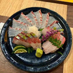 刺身の盛り合わせ