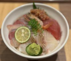 海鮮丼 (数量限定)