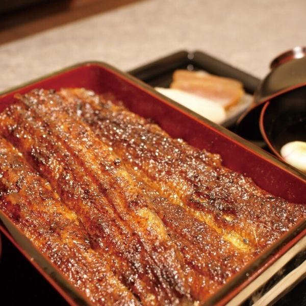 香ばしさに包まれる、贅沢なひとときをお届けいたします。