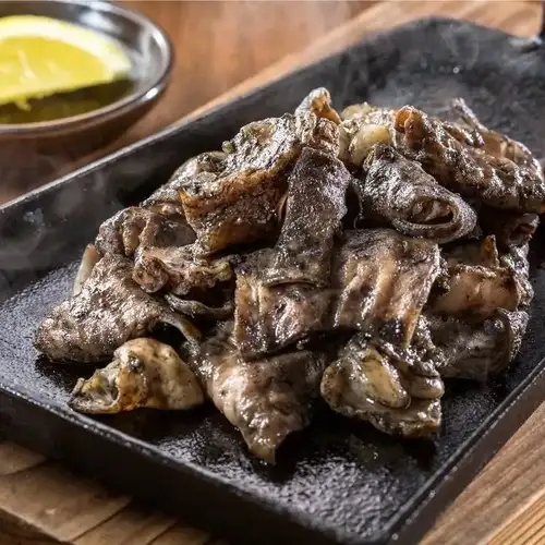 기리시마 산기슭 돼지 호르몬 숯불구이