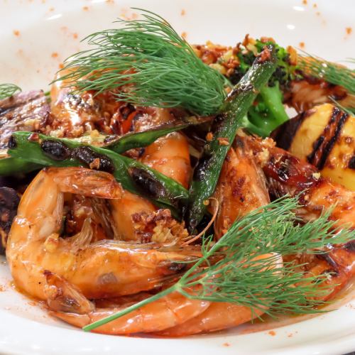 Garlic grilled snow shrimp from Shizuoka and farm vegetables