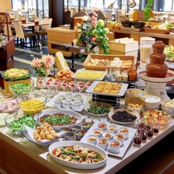 GW限定【ブランチ】地産地消を取り入れたホテルビュッフェを楽しむアーバンリゾートブランチ