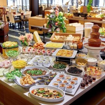 GW限定【ブランチ】地産地消を取り入れたホテルビュッフェを楽しむアーバンリゾートブランチ