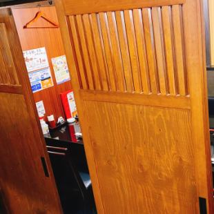 【完全個室】幅広いご利用シーンに対応いたします。完全個室のため周りを気にせずお食事をお楽しみいただけます。