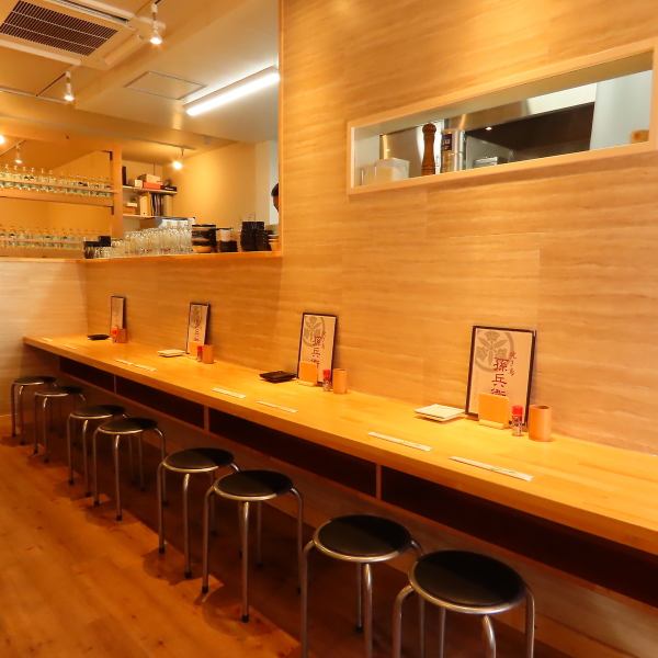 One person is also very welcome! It is recommended when you want to have a quick drink at the end of work or at the second restaurant ◎ Please feel free to visit us ♪