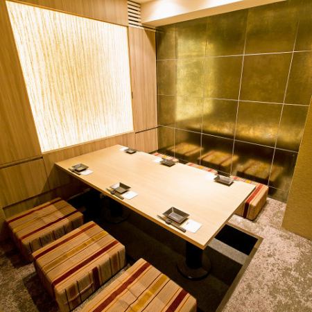 [Easy-to-use small-group private rooms are also available ♪] We have simplified the digging seats that can be used by 4 to 6 people.It is a popular seat that is completely individual and easy to spend! It is a banquet private room that is very popular with a small number of people, so please make a reservation as soon as possible! It is a space where you can spend your time without worrying about the surroundings ♪ Please use it Please ♪