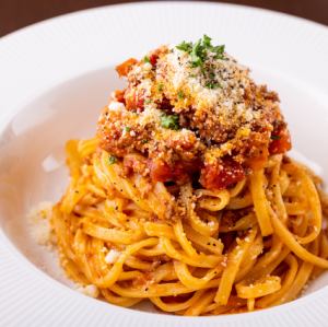 スパゲティ・ボロネーゼ