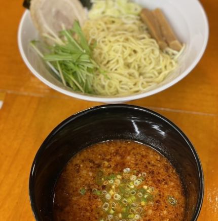 [Popular among women too] Tsukesoba