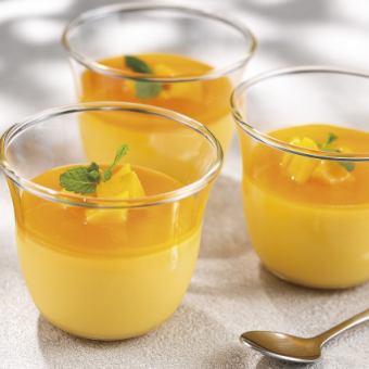 Melting mango pudding!! Dessert after meal is also recommended!