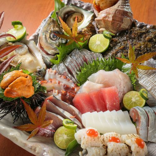 Many natural fish prepared ◆