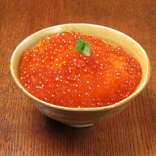 イクラ丼