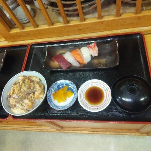 【Dランチ】かつ重と生寿司(握り5ヶ) 1550円(税込)