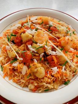 混合海鮮印度比爾亞尼菜