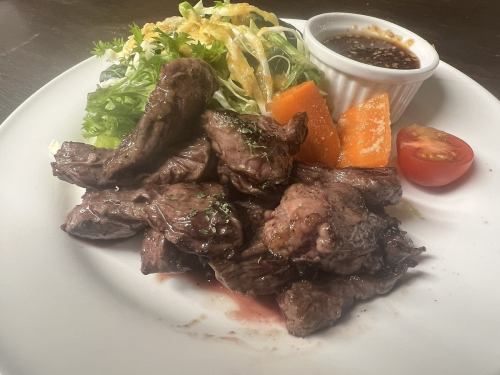 <Lunch>Aust skirt steak 150g (comes with salad and rice)