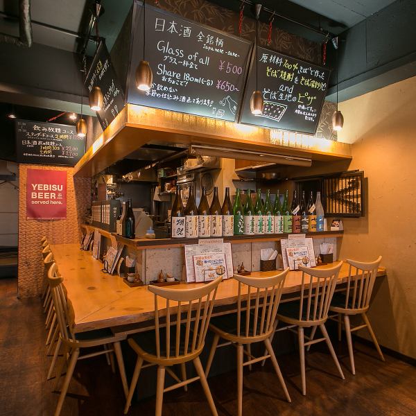 【カウンター】お一人様/カップル/2名から3名のお客様にオススメ◎【お一人様限定キャンペーン実施中】お一人でお越し頂いた方はアルコール全品100円引き・お料理ハーフサイズ半額でご提供!お蕎麦・天ぷらを食べたくなったら、是非当店に来てください♪お一人様大歓迎です!