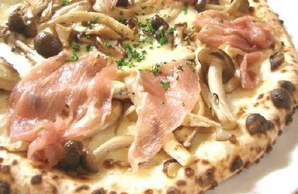 Prosciutto and mushrooms