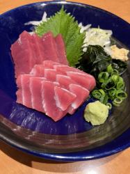 Wild tuna sashimi delivered directly from Shiogama Port!