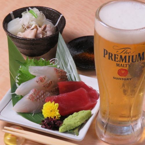 [Order for the time being!] 999 A little drink set! (Draft beer + small bowl + sashimi)