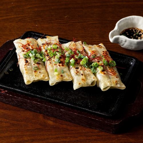 鉄板棒餃子