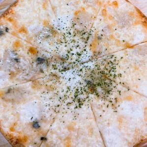 maple quattro formaggi