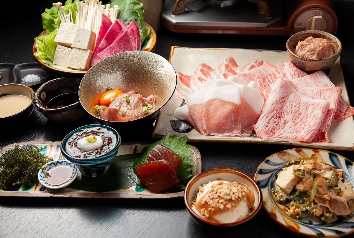 金アグー豚と特選石垣牛のしゃぶしゃぶのお店。個室あり、デートや接待に◎