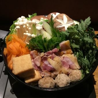 [Recommended! Welcome and farewell parties, social gatherings, etc.] Nagoya Cochin mizutaki hot pot course 2 hours with all-you-can-drink included, 9 dishes 6,000 yen (tax included)