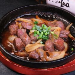 国産黒毛和牛の鉄板焼き