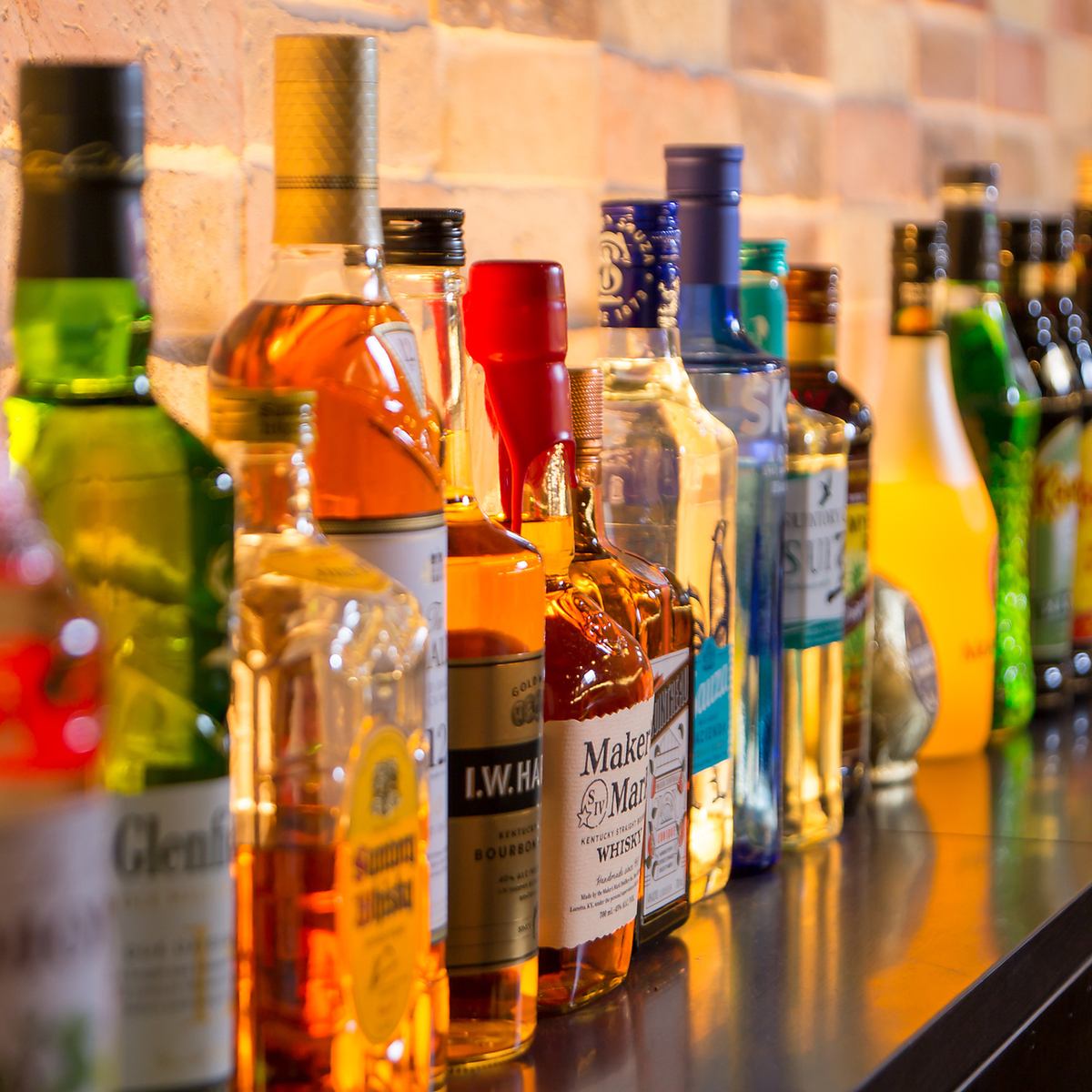 100種類以上のフレーバー！特製フルーツワインを、ご堪能あれ☆